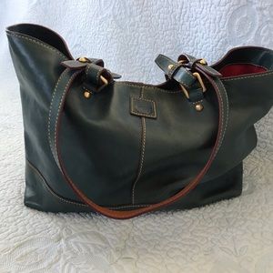 Dooney & Bourke